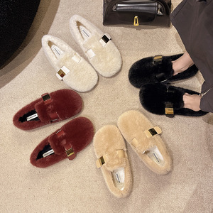 Chaussons d'été pour femmes en fausse fourrure pelucheuse, confortables, style Mary Jane, antidérapants - Product Image 3