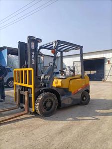 Oferta Especial: Montacargas Diésel TCM Usado Original de Japón, 2.5 Toneladas, Modelo FD25, Capacidad de Elevación 2500kg, Altura de Elevación 3m, Neumáticos Neumáticos, Desplazador Lateral Hidráulico, Dos Unidades - Product Image 5
