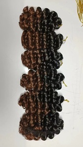 Extensiones de <span class=keywords><strong>Cabello</strong></span> Sintético Italiano de <span class=keywords><strong>Dos</strong></span> Tonos para Crochet, Estilo Ombre, Rizado, <span class=keywords><strong>Trenzas</strong></span>, Rizos Cortos, Puntas Rizadas, <span class=keywords><strong>Cabello</strong></span> Sintético Ombre - Product Image 4