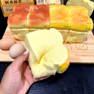 하치미 하와이안 롤스 케이크 스퀴시 울트라 소프트 슬로우 라이징 6cm PU 빵 시뮬레이션 음식 스트레스 해소 장난감 도매 - Product Image 2