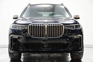 สภาพดี รถมือสอง ปี 2020 X7 AWD M50i 4 ประตู SUV เบาะหนังสีเข้ม พร้อมระบบ ACC แร็คหลังคาอะลูมิเนียม ขาย - Product Image 5