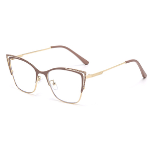 <span class=keywords><strong>Occhiali</strong></span> <span class=keywords><strong>occhiali</strong></span> <span class=keywords><strong>da</strong></span> <span class=keywords><strong>vista</strong></span> <span class=keywords><strong>luce</strong></span> per studenti che cambiano lenti <span class=keywords><strong>blu</strong></span> filtranti <span class=keywords><strong>occhiali</strong></span> fotocromatici in metallo - Product Image 5