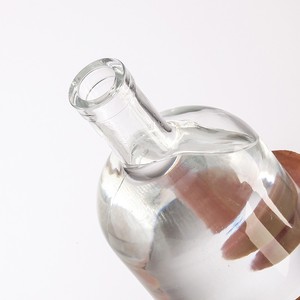 Fabricant 750ml super silex verre rond bouteilles d'<span class=keywords><strong>alcool</strong></span> pour la <span class=keywords><strong>vodka</strong></span> - Product Image 4