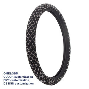 Capa de Volante Inspirada em Escamas de Peixe com Strass, Acessório Decorativo Universal para Carro, Antiderrapante - Product Image 1