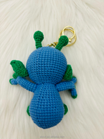 Vente en gros de poupées extraterrestres mignonnes faites à la main en tricot et au crochet, objets décoratifs