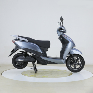 Moped électrique pour adultes haute vitesse 1500W, 60V, cadre en acier, moto électrique à 2 places, <span class=keywords><strong>scooter</strong></span> électrique à deux roues avec frein à disque - Product Image 2