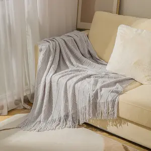 Cozy Throw Blanket 2024 Low Moq White Super Soft Cozy Textured Solid Tassels Decorative Lightweight Acrylic Knitted Couch Throw Blanket