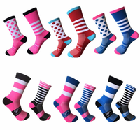 Nouvelles chaussettes de cyclisme professionnelles protègent les pieds chaussette respirante évacuant l'extérieur vélo de route chaussettes aérodynamiques en Nylon pour le cyclisme