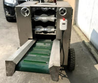 Machine de haute qualité pour retirer la fibre de noix de coco, machine à retirer la peau de noix de coco, machine à éplucher la peau brune de noix de coco