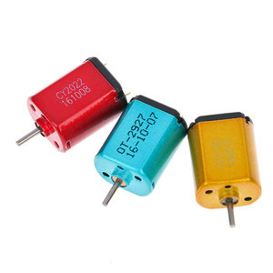 Modelo de <span class=keywords><strong>motor</strong></span> rápido pequeño de Color, modelo de coche de juguete eléctrico, coche de control remoto, <span class=keywords><strong>motor</strong></span> pequeño de tracción a las cuatro ruedas DIY - Product Image 2