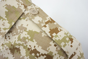 <span class=keywords><strong>Jordan</strong></span> Royal Guard Desert Camouflage numérique BDU Uniforme Équipement de défense personnelle - Product Image 5