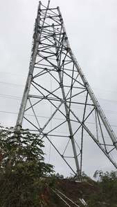 Tour d'angle <span class=keywords><strong>TV</strong></span> autoportante à 3 ou <span class=keywords><strong>4</strong></span> jambes/Sst Mobile Steel Telecom - Product Image 2