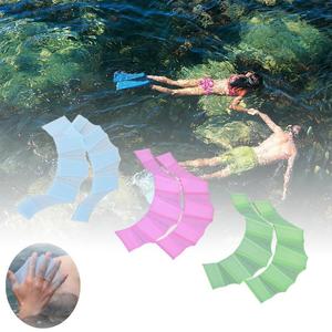 Guantes de silicona para natación, equipo de buceo impermeable de talla Lms para adultos, hombres, mujeres, niños, equipo de snorkel y remo - Product Image 1