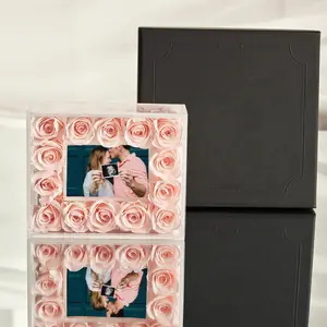 Kundenspezifische Größe transparente Acrylbox mit unendlichen für ewige Rosen Acryl konservierte Rose Fotorahmen für Hausvermittlung Geschenk