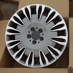 Rueda de Aleación de Aluminio de 18 Pulgadas para Mejora de Rendimiento, Compatible con Mercedes-Benz Clase A, Clase B, Clase C y Clase E. - Product Image 3