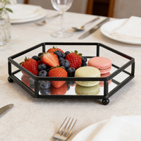 Plateau de table en métal créatif européen de haute qualité servant un plateau en verre décoratif plateau miroir doré