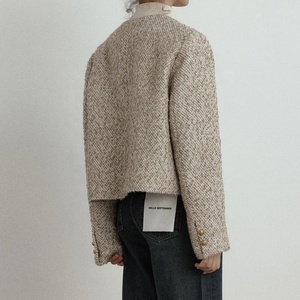 Costume de travail beige classique, élégant, en lin léger pour femme, blazer pour femme, blazer Arket pour femme - Product Image 5