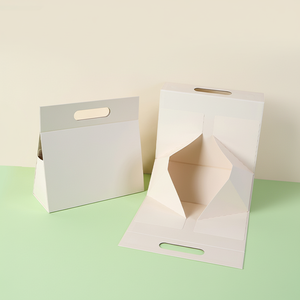Scatola Regalo Personalizzata con Manico Fustellato |   Contenitori Alimentari Monouso con Goffratura e Laminazione Opaca <span class=keywords><strong>per</strong></span> Panetterie, Fast Food e Sushi - Product Image 5