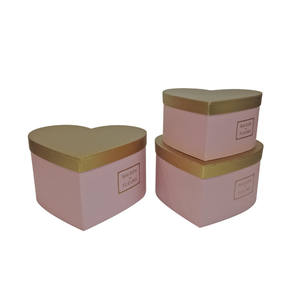 Luxe Grote Verse Rozenbloei Cadeau Op Maat Gemaakte Elegante Bloemenhartvormige Bloemverpakkingssets - Product Image 4