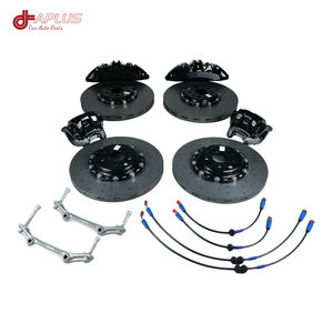 Pinzas de freno delanteras de 6 pistones y traseras de 1 pistón con discos de freno de cerámica de carbono perforados F30 F32 F80 Serie 3 Serie 4 M3 Kit de frenos completo - Product Image 1