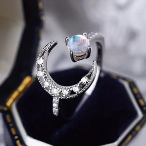 Bague en Pierre de Lune T0524 pour Femme, Sertie de Pierres Naturelles Rondes, Bague de Fiançailles Tendance - Product Image 1