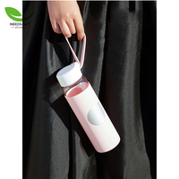 Couvercle de bouteille d'eau en verre de Silicone en forme personnalisée, housse de protection, manchon de bouteille d'eau en verre de Silicone