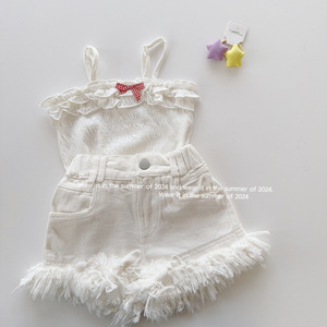 Pantaloncini estivi 2025 per bambini pantaloncini larghi per bambina Jeans corti alla moda con nappine - Product Image 6