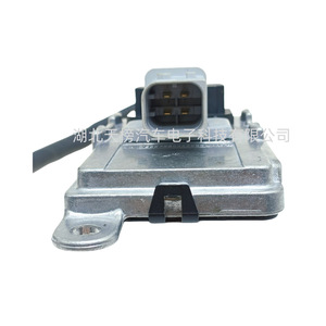 SNS3261A NOx <b>Sensor</b> With Control Module <b>For</b> Volvo Medium Heavy-Duty Trucks Euro V VI China IV V VI EPA - Product Image 4