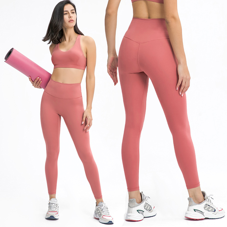 สีแดงบัว