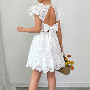 Robe mini à volants, coupe ajustée, brodée de fleurs, mode plage, vente en gros, robe 100% coton sur mesure - Product Image 4