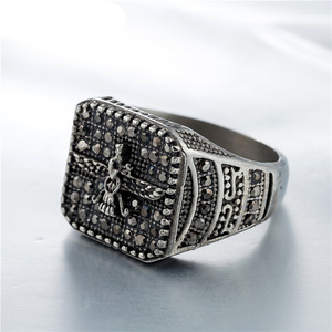 Anillo de acero inoxidable para hombre, sortija de acero inoxidable con diseño de diamante Vintage personalizado, con diseño de los pedidos Hermanos de las águilas - Product Image 4