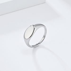 Minimalist Oval <b>Titanium</b> Steel <b>Ring</b> For Women Gold <b>Black</b> Silver Fashion Jewelry Gift Geometric Design Simple High End Style - Product Image 3