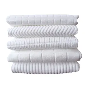 Multi-pattern microfiber IHRAM Wholesale 500g 600g 700g emboss microfiber white Ihram clothing hajj towel ahram for hajj umrah