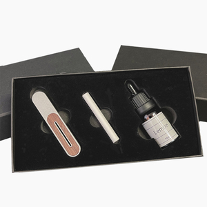 맞춤형 로고 액체 금속 경량 디자인 차량용 방향제 통풍구 클립 - Product Image 1