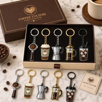 Porte-clés de la série Café Tendance : Tasse de Latte, Machine à Expresso, Latte Glacé – Ornement et Accessoire Quotidien Décoratif