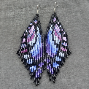 ต่างหูปีกผีเสื้อลูกปัดโบฮีเมียน: พู่ห้อยสีเขียว - Product Image 1