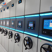 Des rayonnages neufs et innovants - Ce sont des rayonnages compacteurs, des rayonnages mobiles motorisés et des unités de rayonnage de stockage pour les administrations.