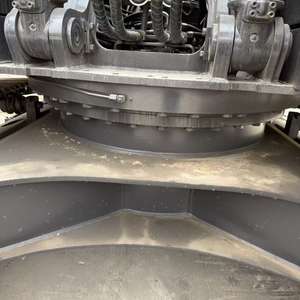 Excavatrice Volvo EC240B LC d'occasion, 24 tonnes, pelle moyenne pour les travaux de terrassement et les projets de construction municipale - Product Image 6