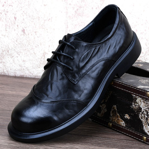 Chaussures habillées en cuir véritable pour hommes, collection Printemps 2026, en cuir pleine fleur de vache, respirantes, anti-odeur, gaufrées et faites à la main - Product Image 2