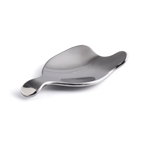 เครื่องนวดโลหะใช้ในการบำบัดด้วยการขูดด้วยสุญญากาศเครื่องมือนวดโลหะรูปทรงช้อนดีไซน์สร้างสรรค์ใหม่ - Product Image 2