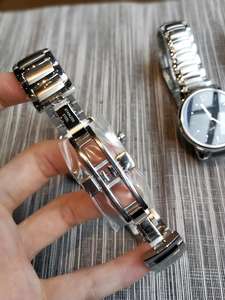 Nuevo Reloj de Cuarzo de Moda para Parejas, Diseño Sencillo y Elegante con Esfera de 40mm, Caja de Aleación, Ventana de Cristal y Pantalla de Agujas - Product Image 4