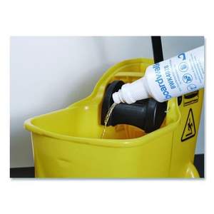 Desodorante Concentrado con Aroma a Manzana Verde de 32 oz, Paquete de 12 para Uso Doméstico - Product Image 3