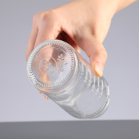 Vente en gros de bouteilles de boisson transparentes personnalisables 230ml 500ml Bouteille d'eau en verre à large ouverture avec échelle Méthode de consommation directe