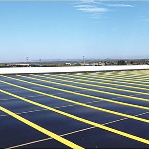 กระเบื้องหลังคาโซลาร์เซลล์ 380W PERC สีดำทั้งหมด BIPV แบบฮาล์ฟเซลล์ 1.76 แผงโซลาร์เซลล์แบบติดตั้งบนอาคาร ประสิทธิภาพ 20-21% - Product Image 2