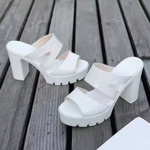 Sandales compensées à talon incliné pour femme, été, bout ouvert, pantoufles, imperméables, talons hauts, semelle épaisse, cuir - Product Image 6