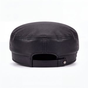 Béret Vintage Style Punk en Similicuir Ajustable avec Chaîne Décorative – Casquette Tendance Premium – Fabricant OEM ODM - Product Image 4