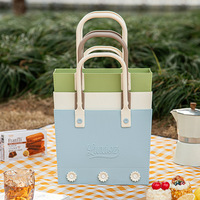 Panier de rangement rectangulaire creux en plastique portable avec poignée pour la maison, le shopping, le camping, les pique-niques, les dortoirs étudiants et le lavage