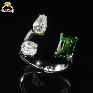 Anillo de Joyería Goldleaf, Plata de Ley 925, Esmeralda Cultivada en Laboratorio D VVS para Mujer, Anillo de Moissanita - Product Image 6