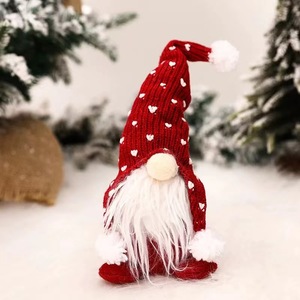 Gnome de Noël fait à la main poupée en peluche longue barbe blanche sans visage Position assise portant chapeau tricoté thème de la forêt Durable réutilisable - Product Image 1
