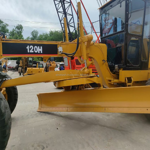 Niveleuse à moteur CAT 120H d'occasion à faible nombre d'heures de fonctionnement, poids opérationnel de 12,5 tonnes, avec moteur d'origine, à vendre - Product Image 3